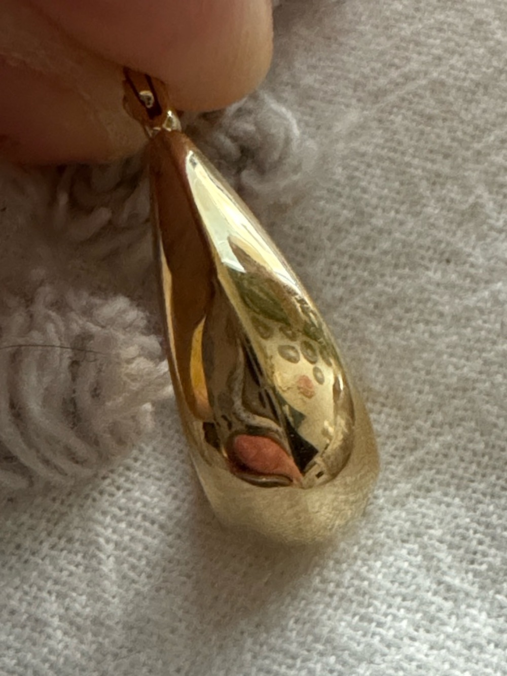 Solid 14k gold teardrop hoops - Picture 12 of 12